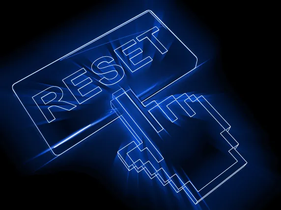 Den Reset-Knopf drücken